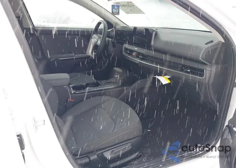 2025 Kia K4 Lxs из США, поврежденный, VIN 3KPFT4DE2SE232446